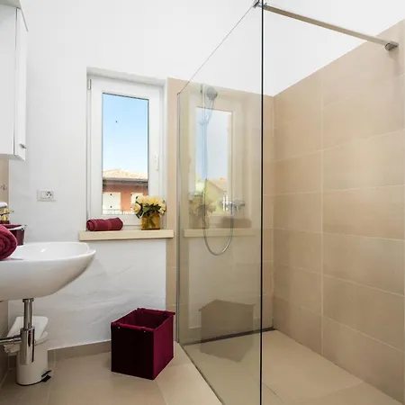 Cvita Domenica Near Porec For 8 People With 40 M2 Private Pool - Pet Friendly *
