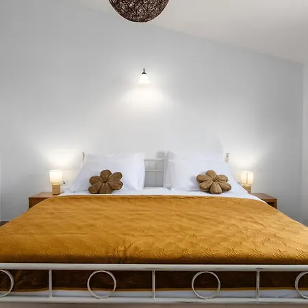 Cvita Domenica Near Porec For 8 People With 40 M2 Private Pool - Pet Friendly Вилла