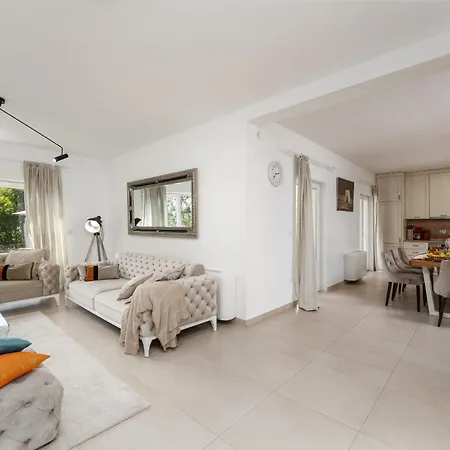 Cvita Domenica Near Porec For 8 People With 40 M2 Private Pool - Pet Friendly Вилла *