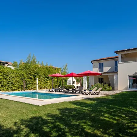 Cvita Domenica Near Porec For 8 People With 40 M2 Private Pool - Pet Friendly Вилла Labinci