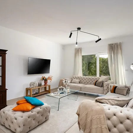 Cvita Domenica Near Porec For 8 People With 40 M2 Private Pool - Pet Friendly Вилла